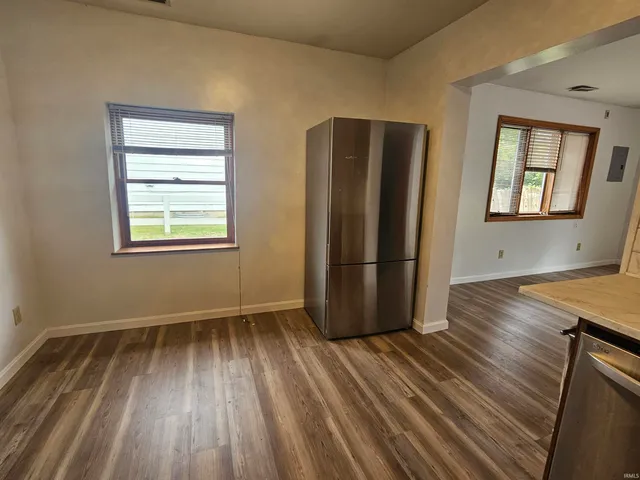 $2,400 | 128 North Roosevelt Street, Bloomington, IN 47408