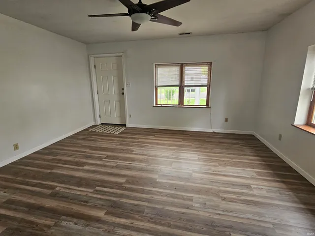 $2,400 | 128 North Roosevelt Street, Bloomington, IN 47408