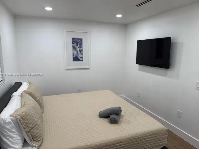 $5,495 | 2918 Southwest 2nd Street, Unit 2918, Miami, FL 33135