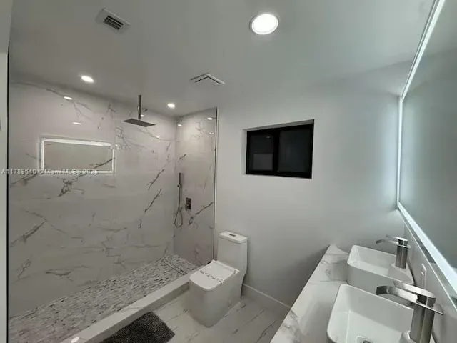 $5,495 | 2918 Southwest 2nd Street, Unit 2918, Miami, FL 33135