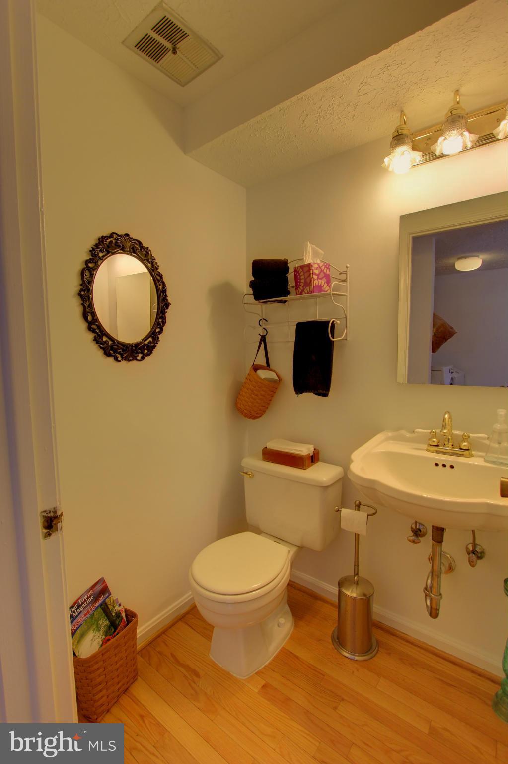 7640 Kindler Road Laurel, MD 20723 - Photo 16 of 30 Bath