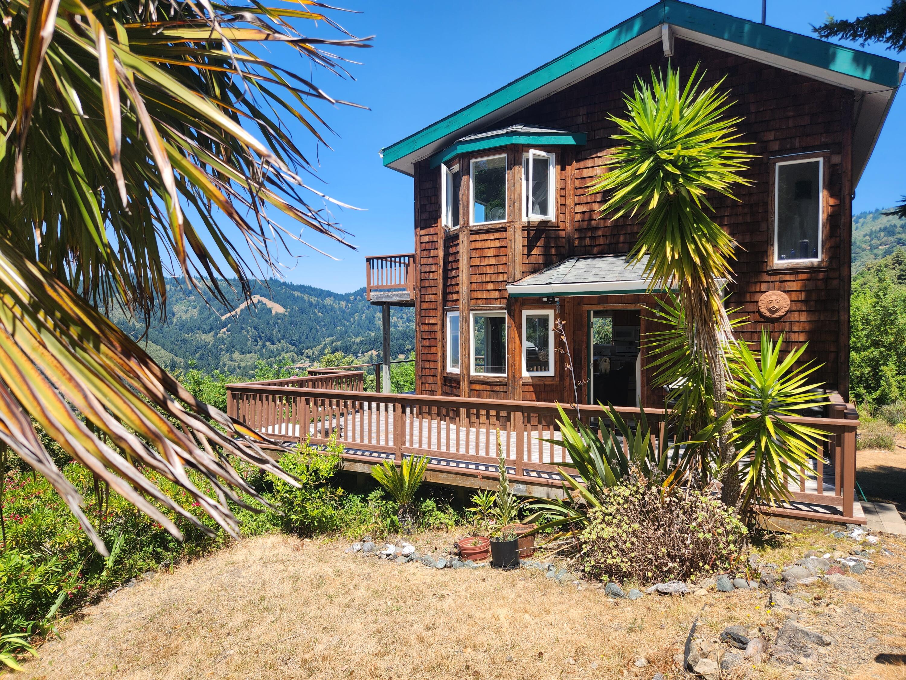 10 Telegraph Creek Road Whitethorn, CA 95589 - Photo 2 of 59