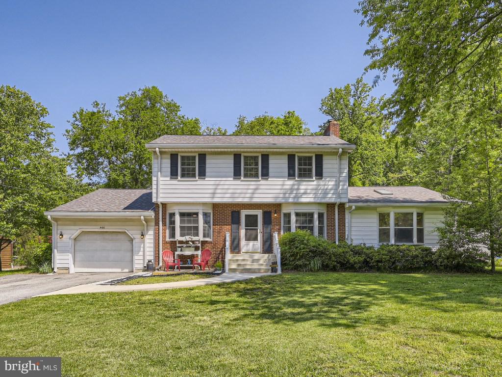 466 Edgewater Road Pasadena, MD 21122 - Photo 1 of 32 Welcome Home!