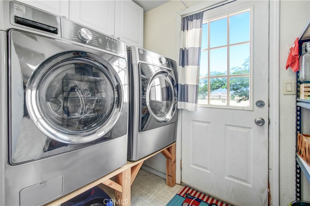 25635 Kargat Avenue Lancaster, CA 93536 - Photo 17 of 28