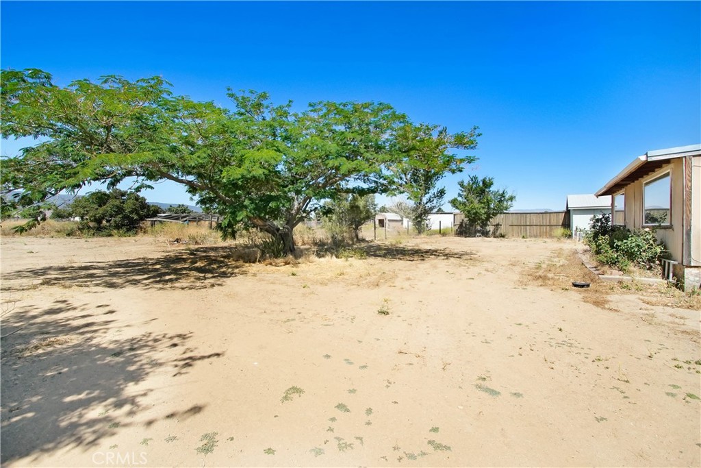 25635 Kargat Avenue Lancaster, CA 93536 - Photo 18 of 28