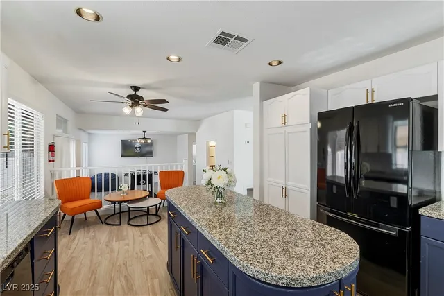 $3,300 | 9156 Sapphire Point Avenue, Las Vegas, NV 89147