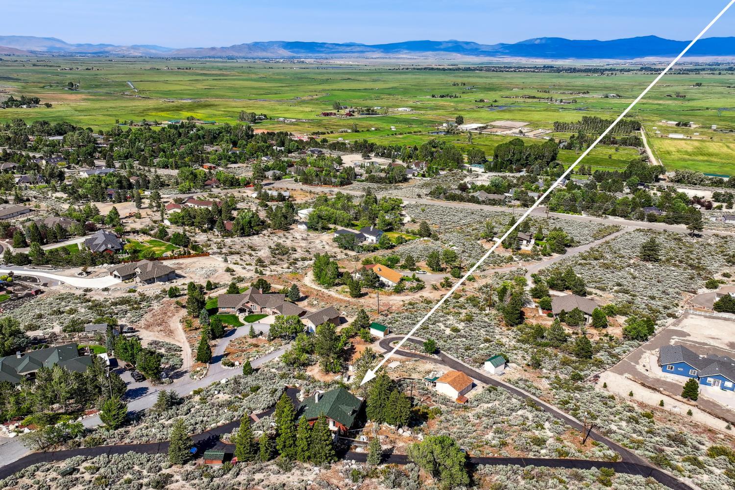 1299 Kingsbury Grade Road Gardnerville, NV 89460 - Photo 2 of 37 a view of a city