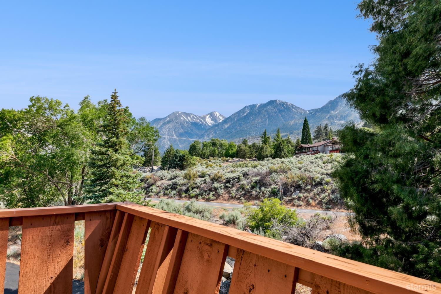 1299 Kingsbury Grade Road Gardnerville, NV 89460 - Photo 34 of 37 a view of balcony with a garden