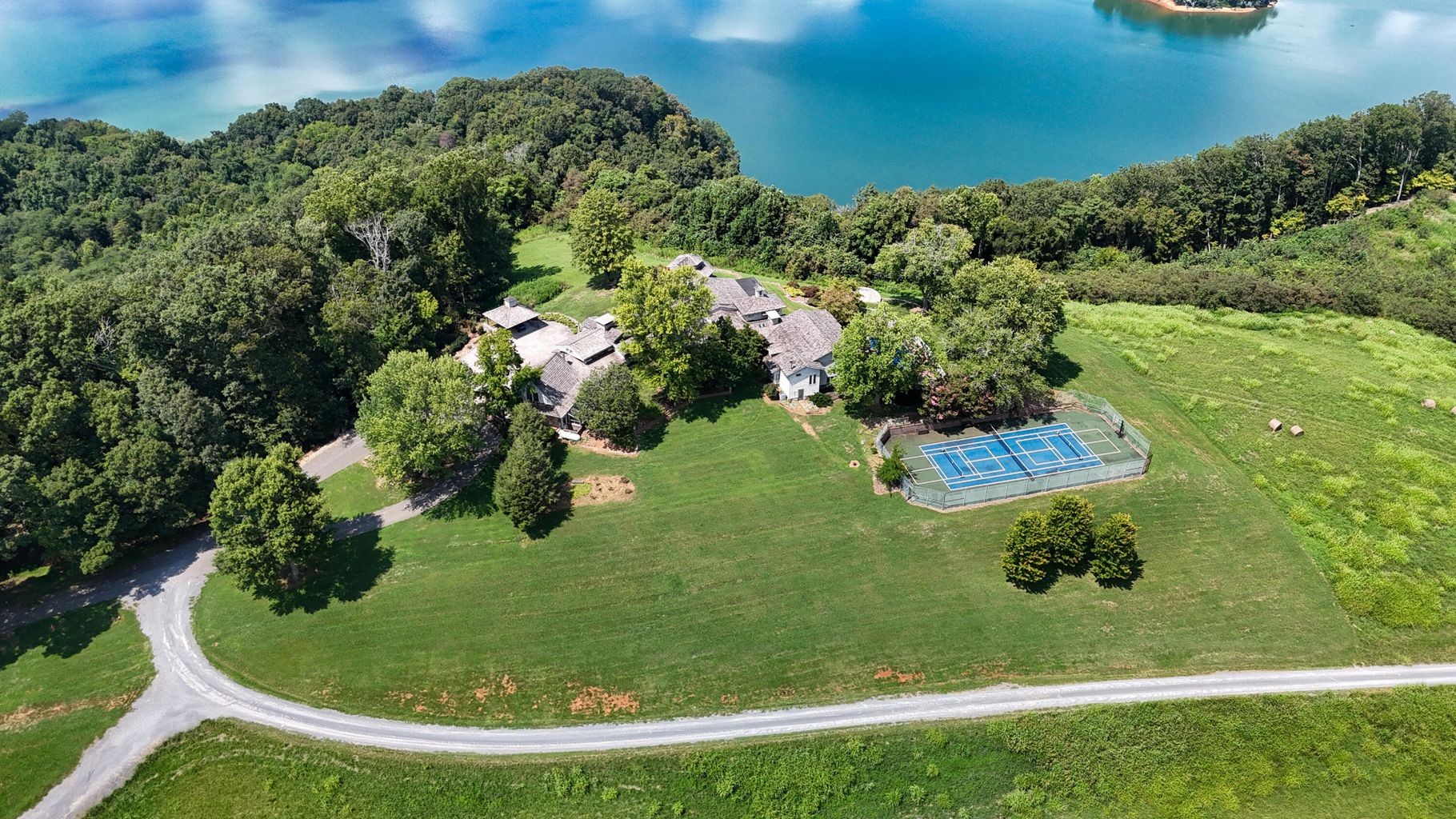 2105 Edgewater Sound Morristown, TN 37814 - Photo 15 of 25