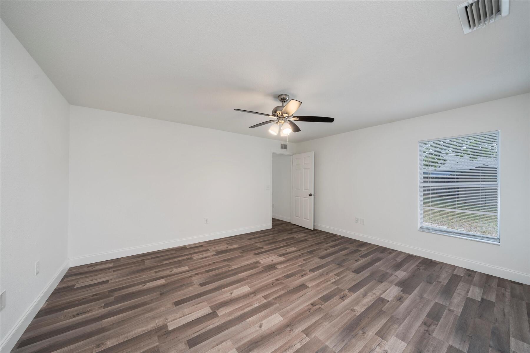 541 Avocado Road Northwest Palm Bay, FL 32907 - Photo 11 of 25 11-DSC04632
