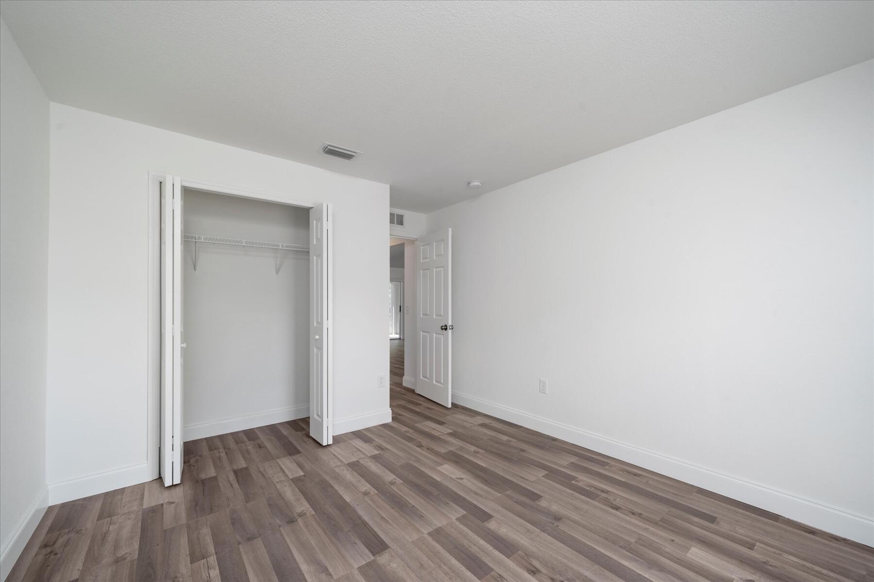 541 Avocado Road Northwest Palm Bay, FL 32907 - Photo 19 of 25 19-DSC04721