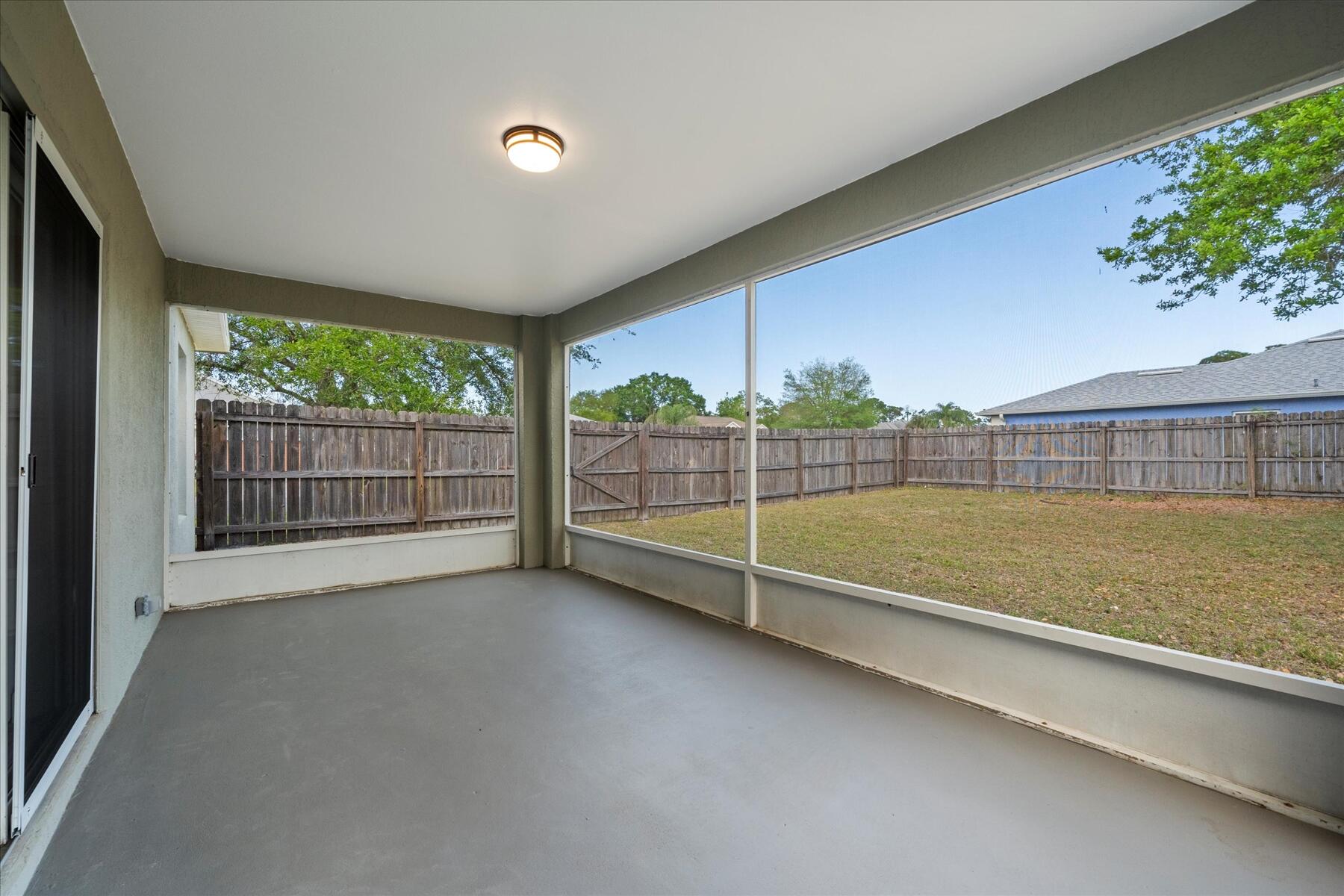 541 Avocado Road Northwest Palm Bay, FL 32907 - Photo 20 of 25 20-DSC04741
