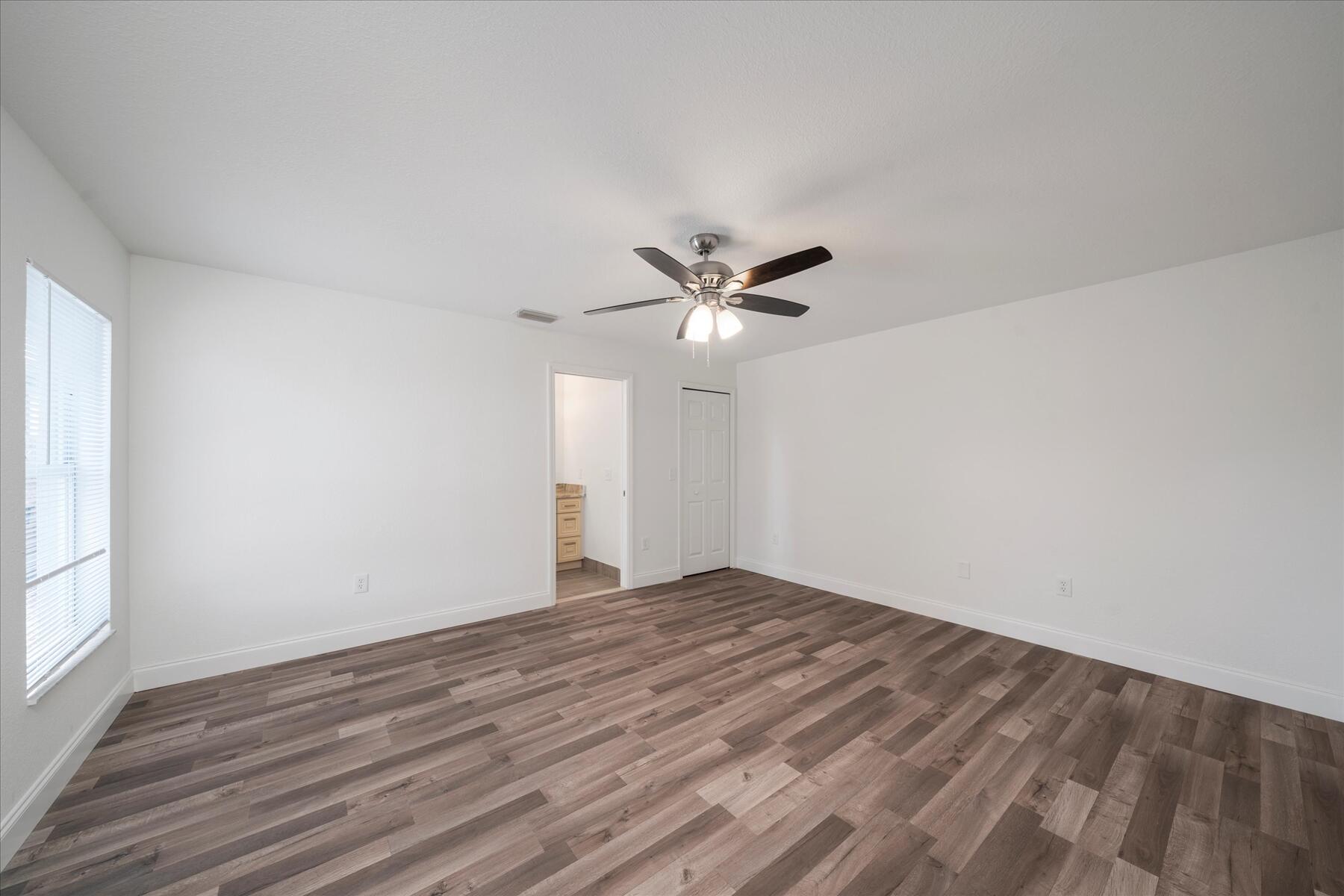 541 Avocado Road Northwest Palm Bay, FL 32907 - Photo 10 of 25 10-DSC04626