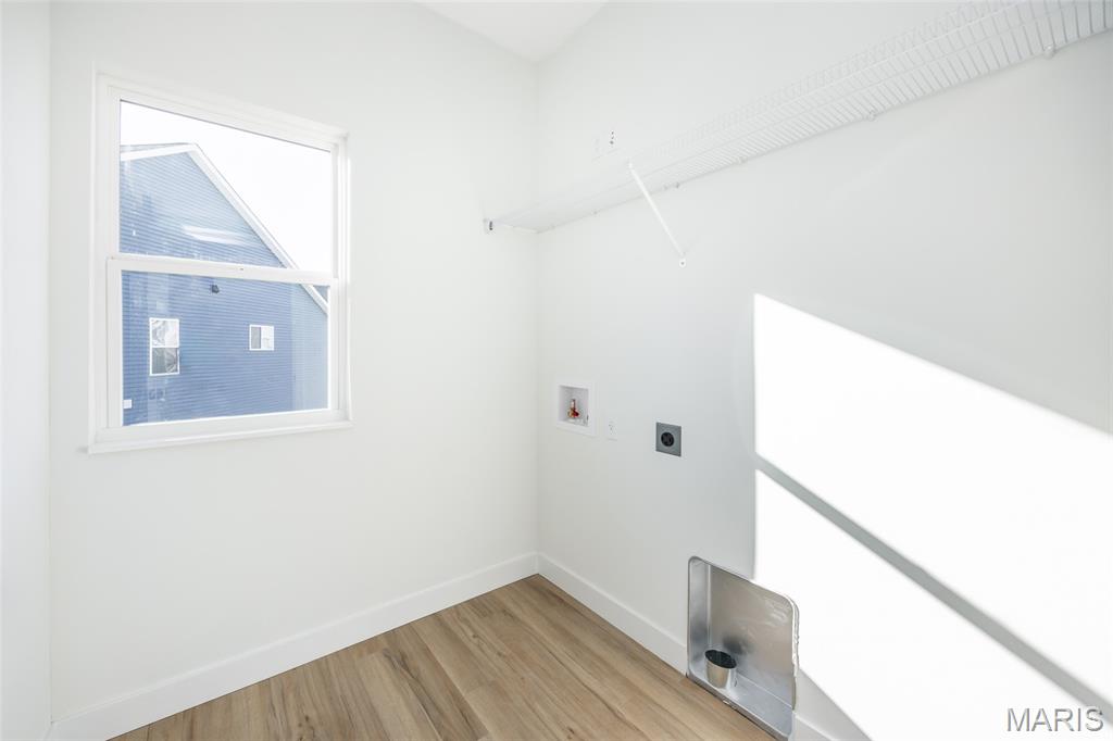 305 Frontenac Road O'Fallon, IL 62269 - Photo 16 of 35