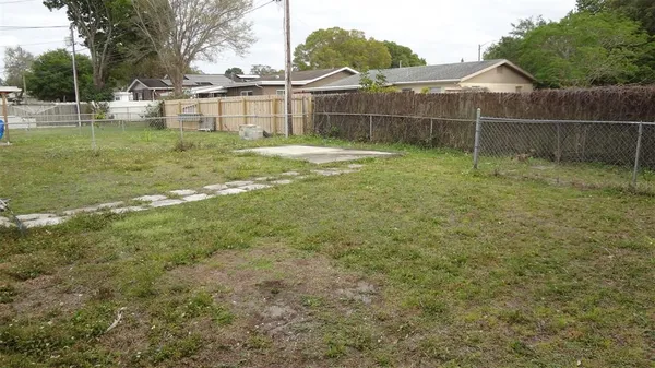 $1,900 | 5342 22nd Avenue North, St. Petersburg, FL 33710