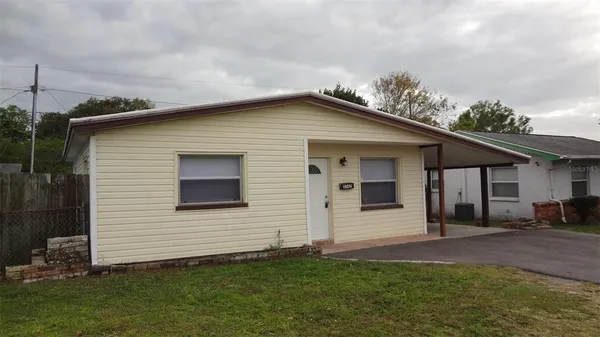 $1,900 | 5342 22nd Avenue North, St. Petersburg, FL 33710