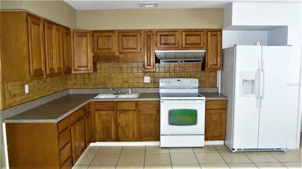 $1,900 | 5342 22nd Avenue North, St. Petersburg, FL 33710
