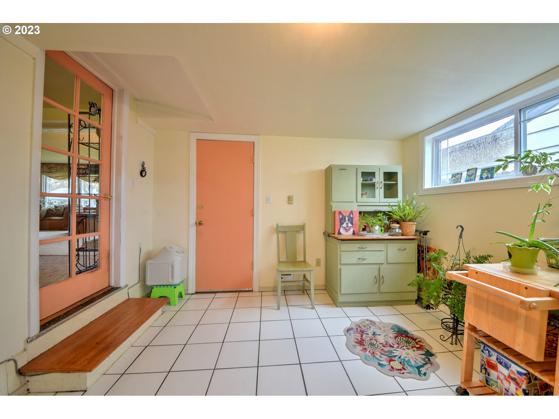 1267 N Street Springfield, OR 97477 - Photo 13 of 27 a room with a baby crib and a dresser
