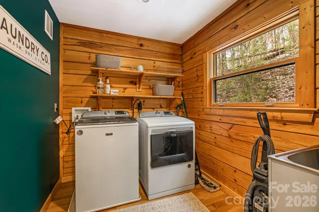 $725,000 | 131 Trillium Glen Drive, Mars Hill, NC 28754