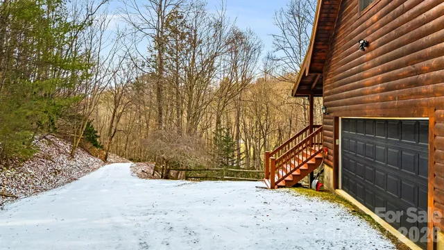 $725,000 | 131 Trillium Glen Drive, Mars Hill, NC 28754