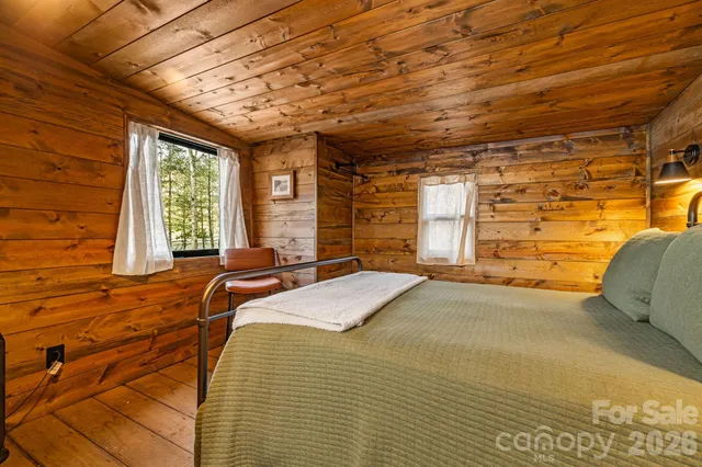 $725,000 | 131 Trillium Glen Drive, Mars Hill, NC 28754