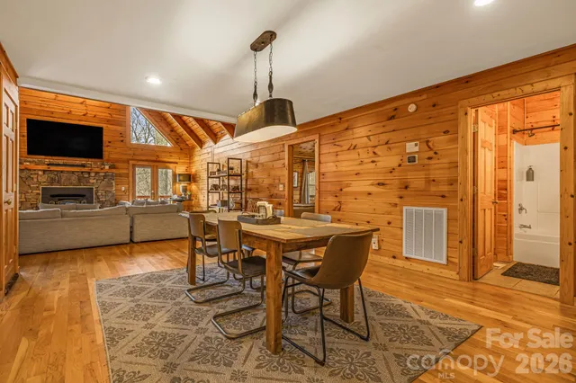 $725,000 | 131 Trillium Glen Drive, Mars Hill, NC 28754