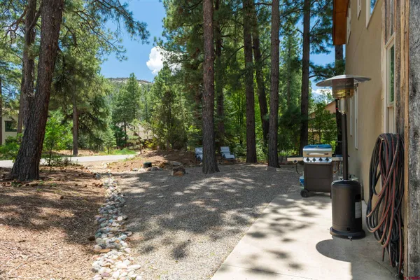 $925,000 | 15 Edgemont Way, Durango, CO 81301