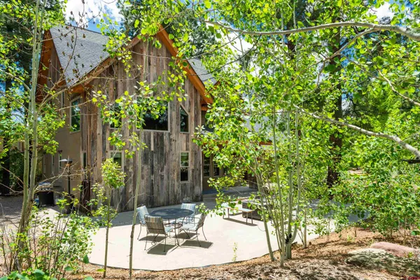 $925,000 | 15 Edgemont Way, Durango, CO 81301