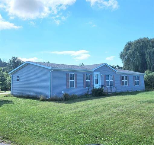 5678 North 8 Mile Road Pinconning, MI 48650 - Photo 1 of 10 Gallery Image 1