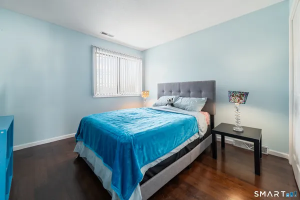 $295,999 | 900 Mix Avenue, Unit 123, Hamden, CT 06514