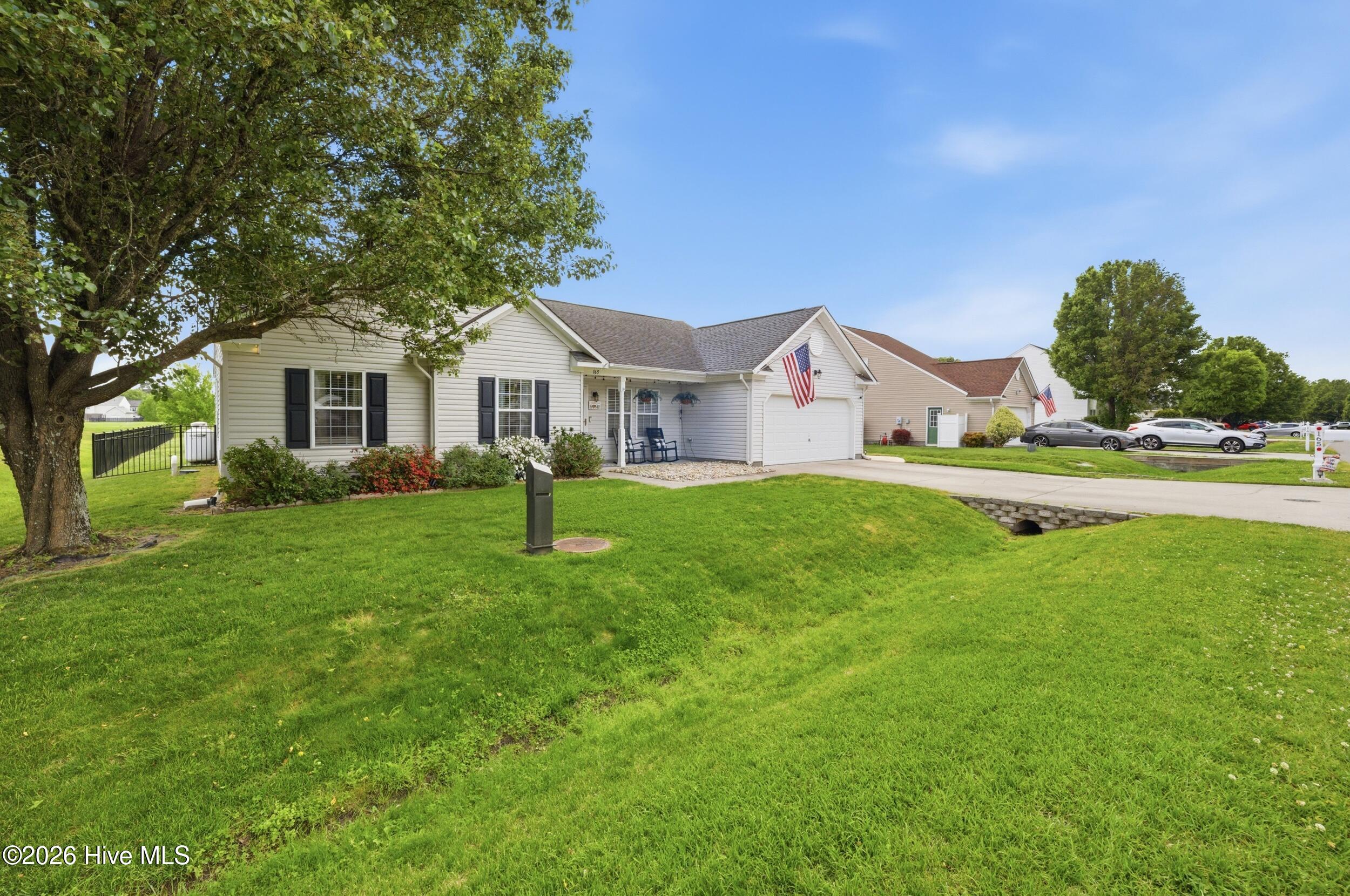 165 Green View Road Moyock, NC 27958 - Photo 3 of 60 Front Exterior