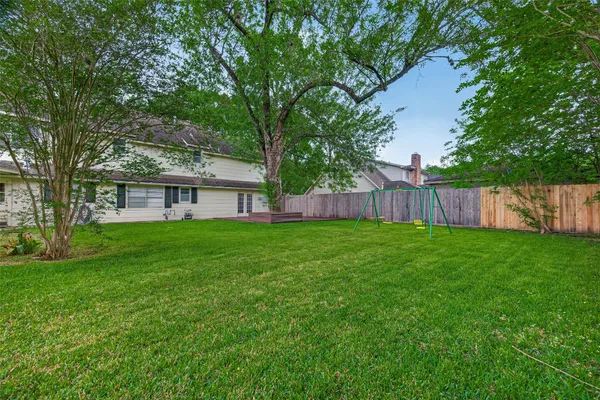 $3,300 | 11007 Tupper Lake Drive, Houston, TX 77042