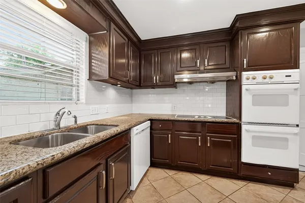 $3,300 | 11007 Tupper Lake Drive, Houston, TX 77042