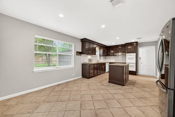 $3,300 | 11007 Tupper Lake Drive, Houston, TX 77042