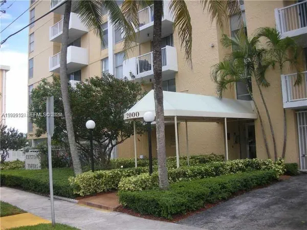 $249,999 | 2000 Northeast 135th Street, Unit 1002, North Miami, FL 33181