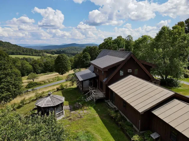 $749,000 | 2208 Backway Road, Corinth, VT 05039