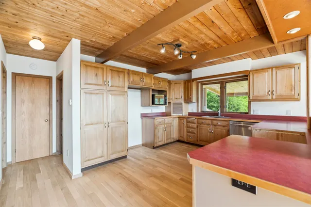 $749,000 | 2208 Backway Road, Corinth, VT 05039