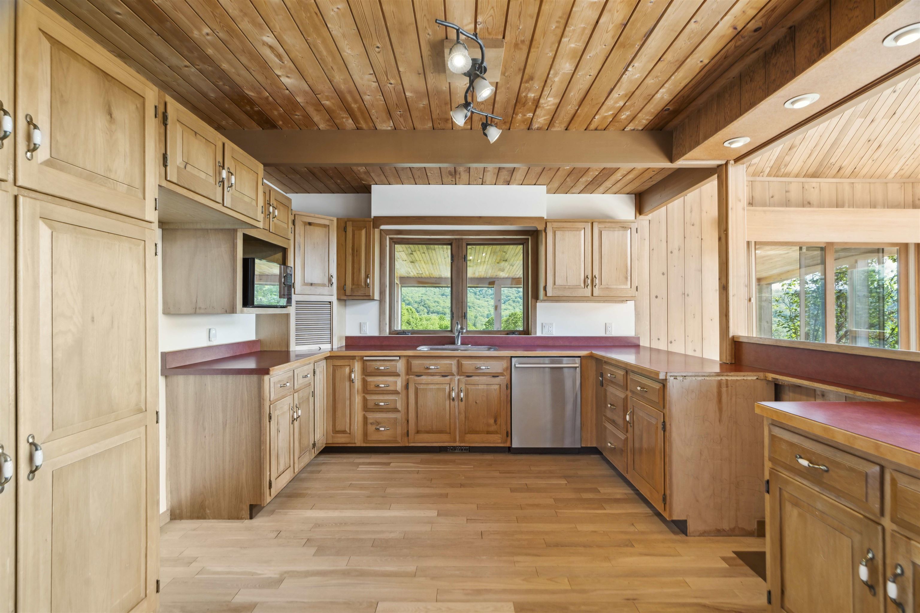 2208 Backway Road Corinth, VT 05039 - Photo 13 of 59