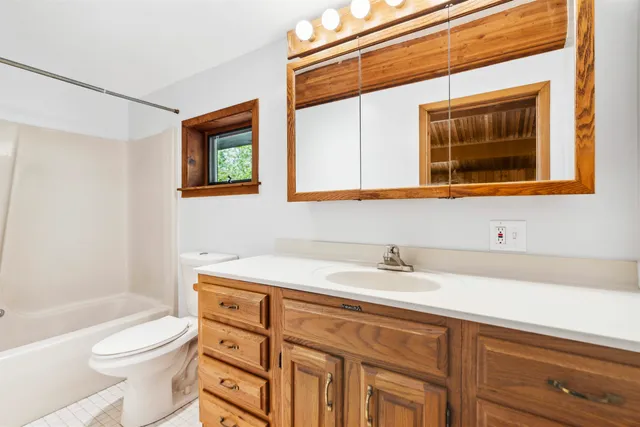 $749,000 | 2208 Backway Road, Corinth, VT 05039