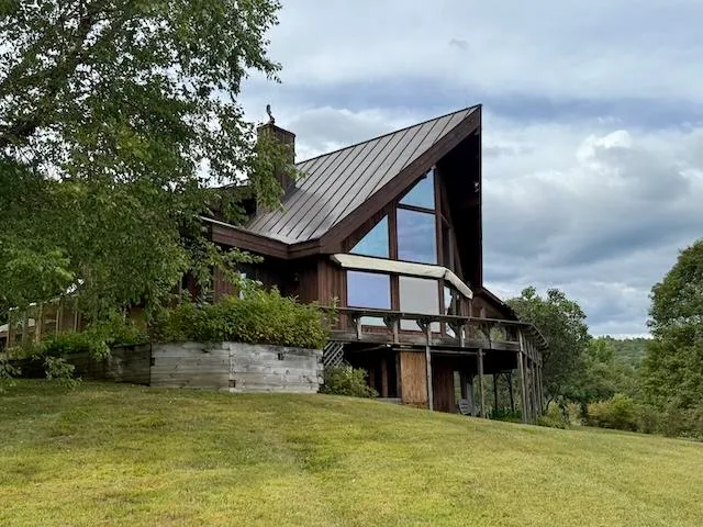 $749,000 | 2208 Backway Road, Corinth, VT 05039