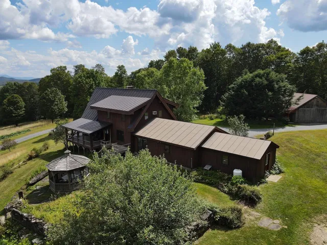 $749,000 | 2208 Backway Road, Corinth, VT 05039