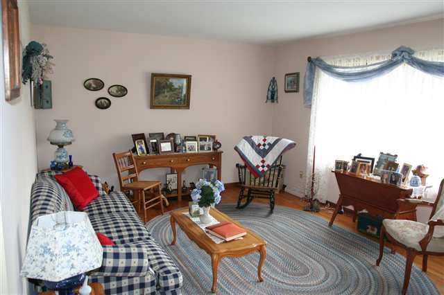 718 South Kelley Road Schenectady, NY 12306 - Photo 8 of 11 Photo 8