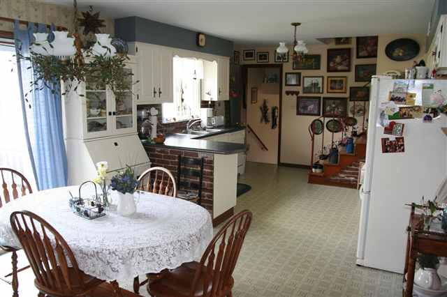 718 South Kelley Road Schenectady, NY 12306 - Photo 9 of 11 Photo 9