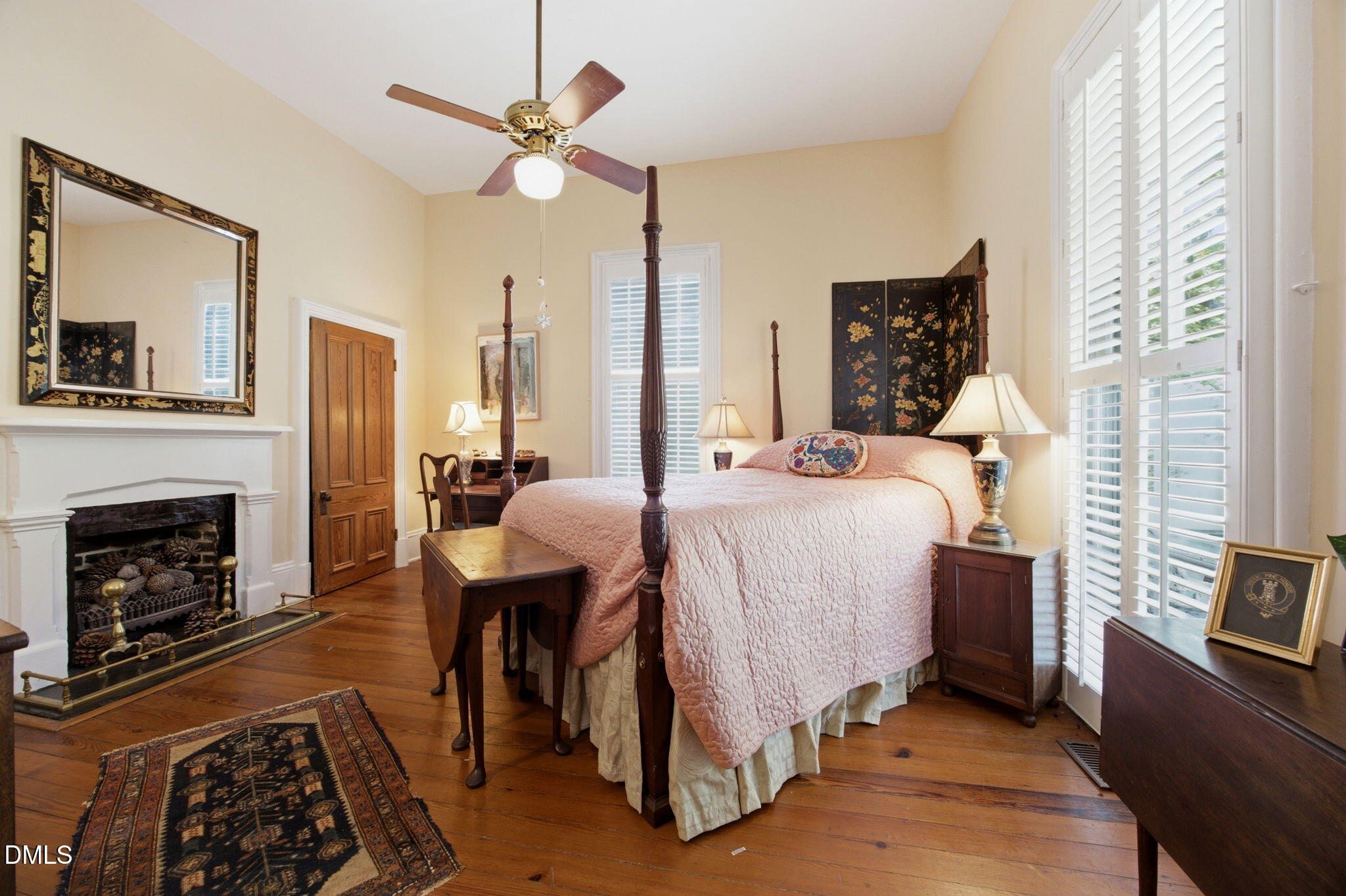 514 East Lane Street Raleigh, NC 27601 - Photo 2 of 51