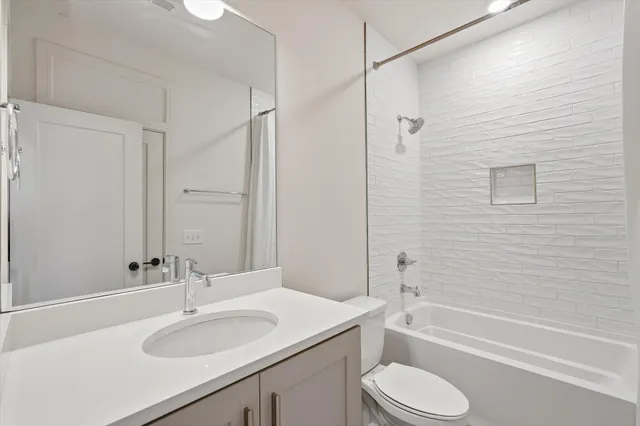 $770,000 | 624 Benton Avenue, Unit A, Nashville, TN 37204