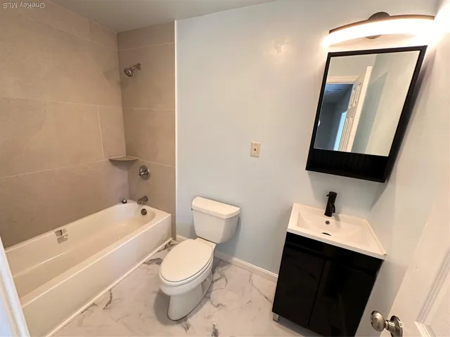 $499,000 | 525 Plattekill Ardonia Road, Wallkill, NY 12589