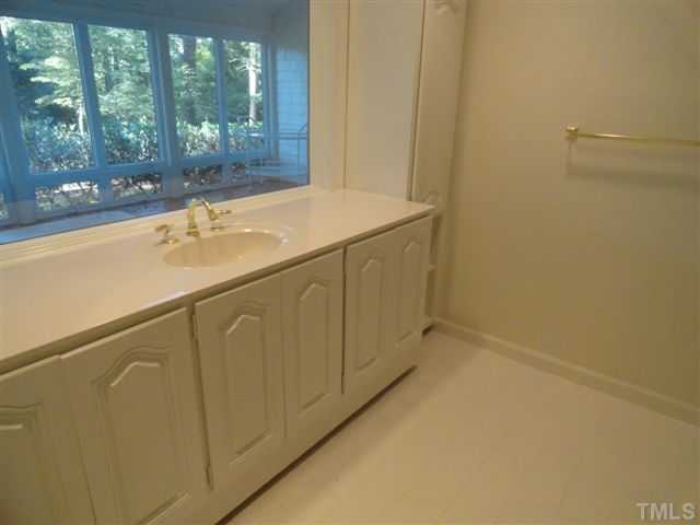 9025 Chantilly Road Spring Hope, NC 27882 - Photo 8 of 22 Gallery Image 8