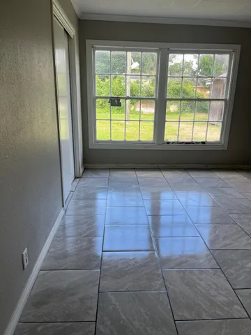 $2,900 | 4980 Chambers Street, Beaumont, TX 77705