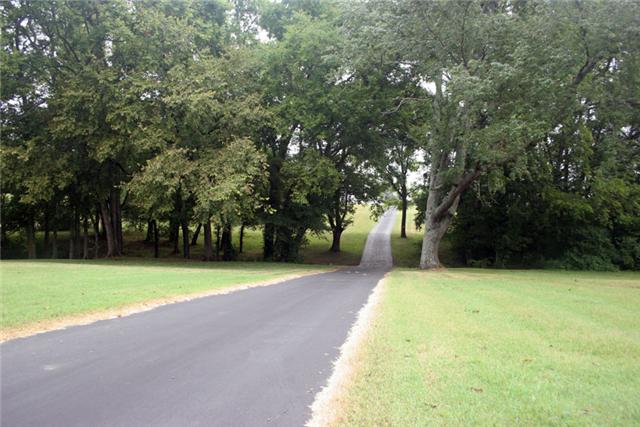 2487 Tom Anderson Road Franklin, TN 37064 - Photo 16 of 20 The privacy of this home is unsurpassed for the price!