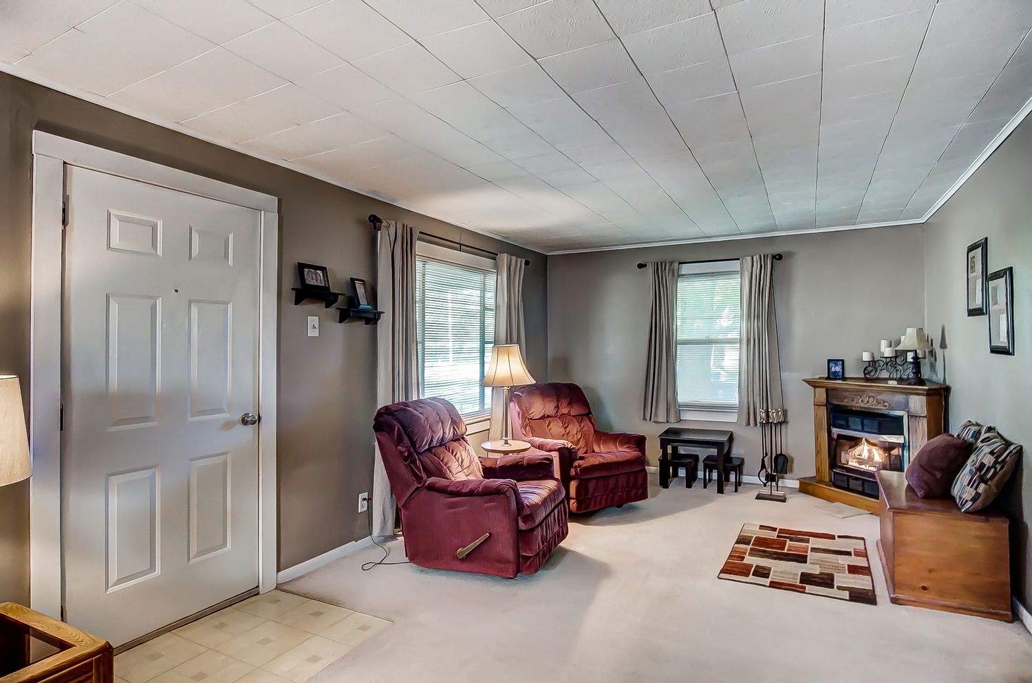 5826 Goshen Road Fort Wayne, IN 46818 - Photo 5 of 33